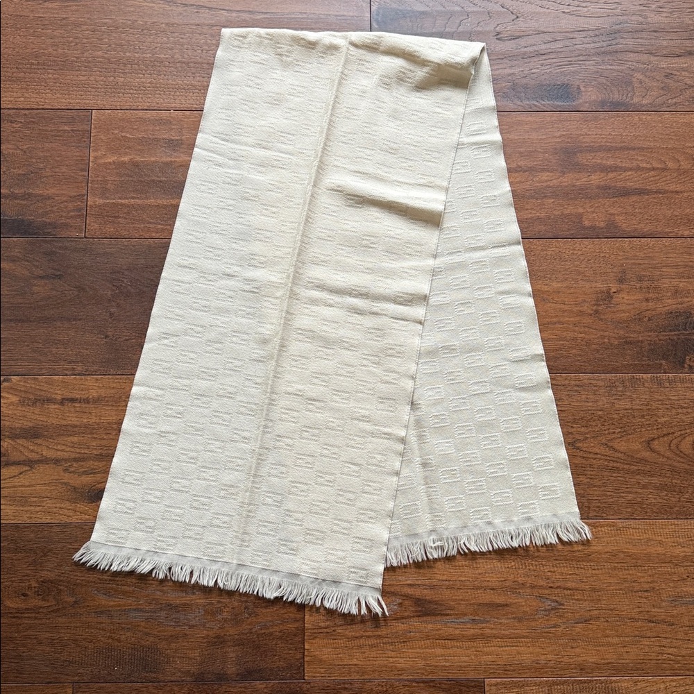 FENDI Wool Zucca Beige Scarf - Picture 1 of 6